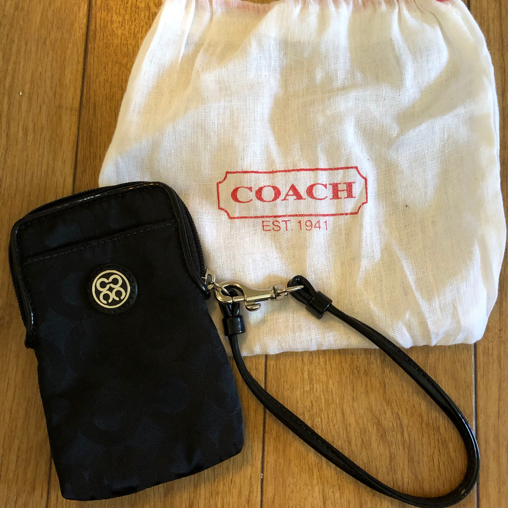 Authentic Coach Wristlet